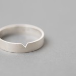 Zilveren herenring - hartje
