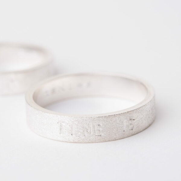 Tekstring zilver