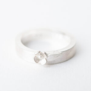 Ring zilver met bloem