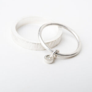 Ring zilver met bedel